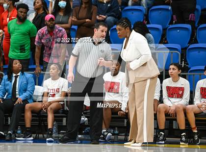 Thumbnail 3 in Jacksonville vs. Marion (AAA 5A State Playoffs) photogallery.