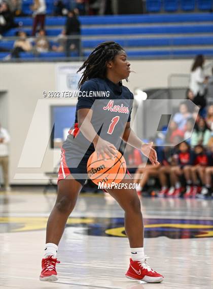 Thumbnail 1 in Jacksonville vs. Marion (AAA 5A State Playoffs) photogallery.