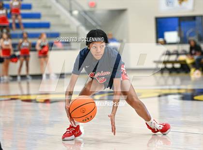 Thumbnail 3 in Jacksonville vs. Marion (AAA 5A State Playoffs) photogallery.