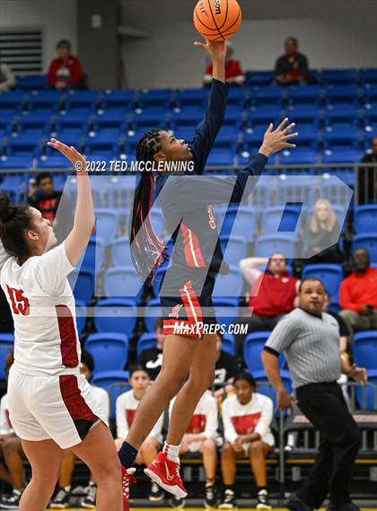 Thumbnail 2 in Jacksonville vs. Marion (AAA 5A State Playoffs) photogallery.
