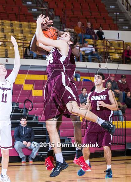 Thumbnail 3 in Sunrise Christian Academy vs. Bridgeport (Fantasy of Lights) photogallery.