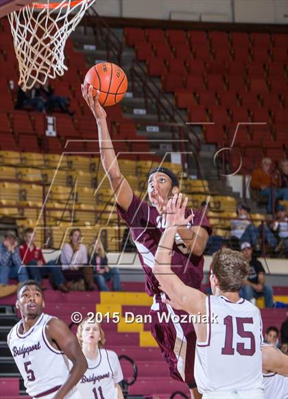 Thumbnail 2 in Sunrise Christian Academy vs. Bridgeport (Fantasy of Lights) photogallery.