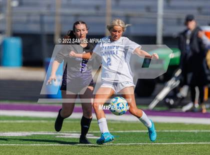 Thumbnail 2 in Bellevue East vs. Kearney photogallery.