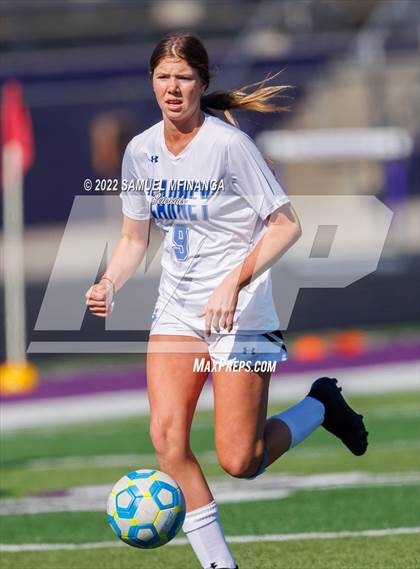 Thumbnail 2 in Bellevue East vs. Kearney photogallery.