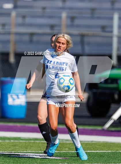 Thumbnail 3 in Bellevue East vs. Kearney photogallery.