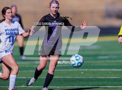 Thumbnail 1 in Bellevue East vs. Kearney photogallery.