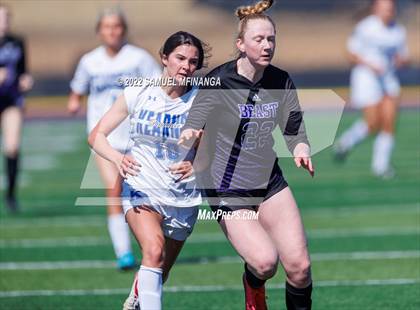Thumbnail 1 in Bellevue East vs. Kearney photogallery.