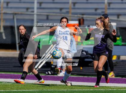 Thumbnail 1 in Bellevue East vs. Kearney photogallery.