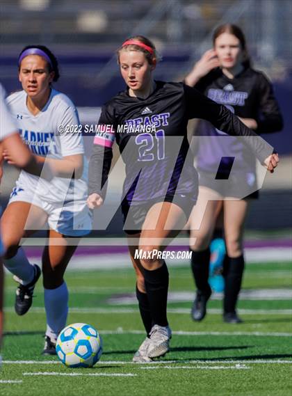 Thumbnail 1 in Bellevue East vs. Kearney photogallery.