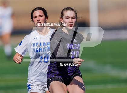 Thumbnail 3 in Bellevue East vs. Kearney photogallery.