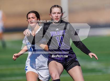 Thumbnail 2 in Bellevue East vs. Kearney photogallery.