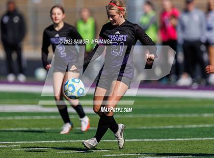 Thumbnail 1 in Bellevue East vs. Kearney photogallery.
