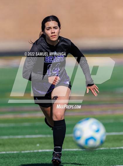Thumbnail 2 in Bellevue East vs. Kearney photogallery.