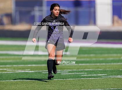 Thumbnail 2 in Bellevue East vs. Kearney photogallery.