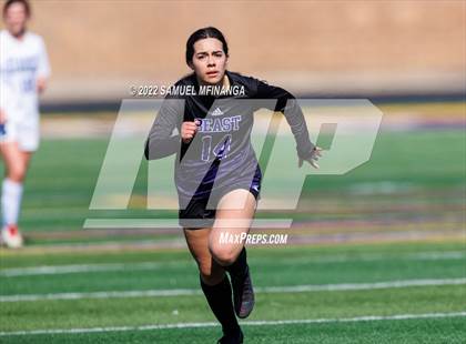 Thumbnail 1 in Bellevue East vs. Kearney photogallery.