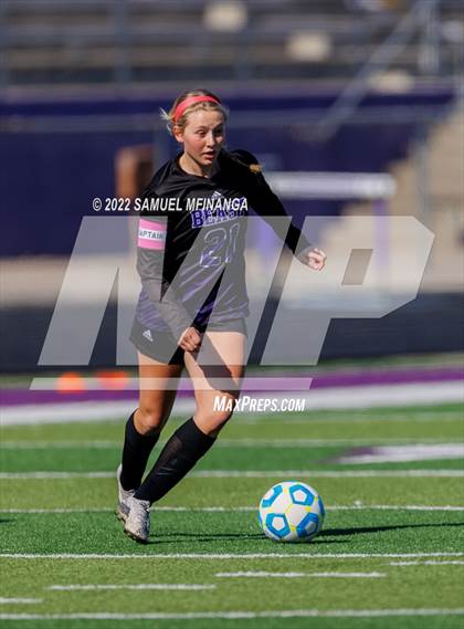 Thumbnail 2 in Bellevue East vs. Kearney photogallery.