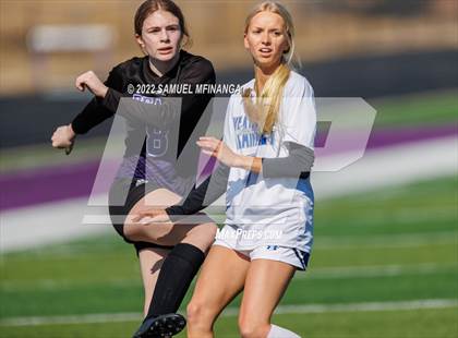 Thumbnail 2 in Bellevue East vs. Kearney photogallery.