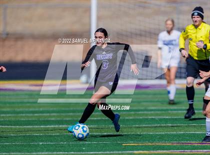 Thumbnail 2 in Bellevue East vs. Kearney photogallery.