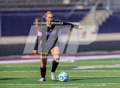 Thumbnail 1 in Bellevue East vs. Kearney photogallery.