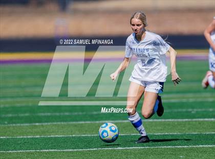 Thumbnail 2 in Bellevue East vs. Kearney photogallery.