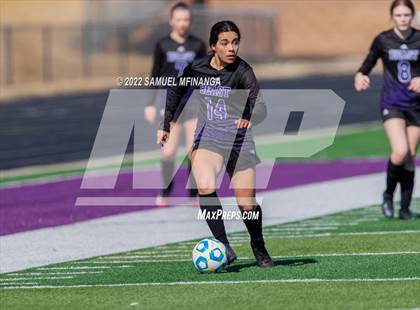 Thumbnail 3 in Bellevue East vs. Kearney photogallery.