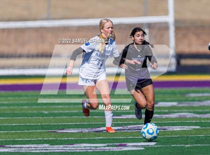Thumbnail 3 in Bellevue East vs. Kearney photogallery.