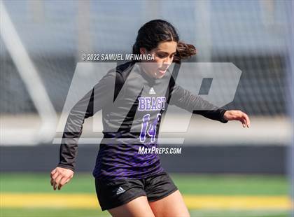 Thumbnail 2 in Bellevue East vs. Kearney photogallery.