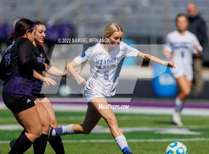 Thumbnail 1 in Bellevue East vs. Kearney photogallery.