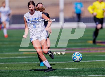 Thumbnail 1 in Bellevue East vs. Kearney photogallery.