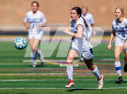 Thumbnail 2 in Bellevue East vs. Kearney photogallery.
