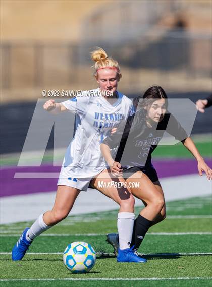 Thumbnail 2 in Bellevue East vs. Kearney photogallery.