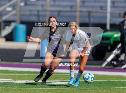 Thumbnail 1 in Bellevue East vs. Kearney photogallery.