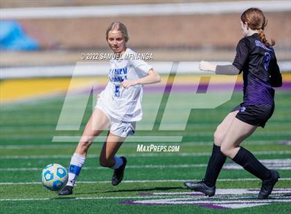 Thumbnail 1 in Bellevue East vs. Kearney photogallery.
