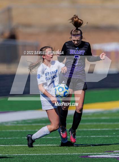 Thumbnail 3 in Bellevue East vs. Kearney photogallery.
