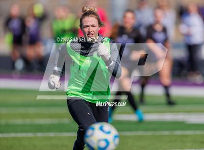 Thumbnail 1 in Bellevue East vs. Kearney photogallery.