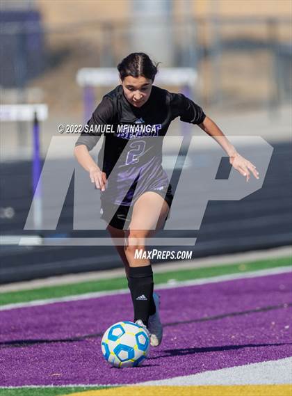 Thumbnail 1 in Bellevue East vs. Kearney photogallery.