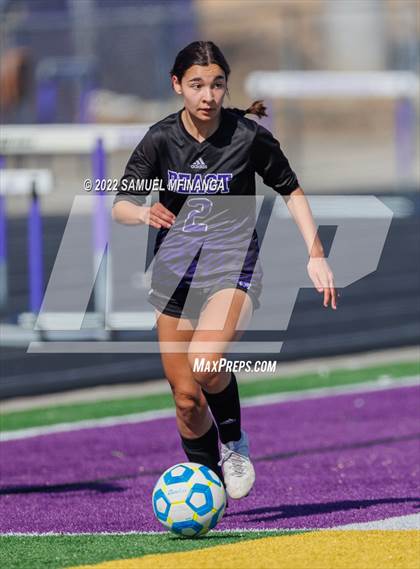 Thumbnail 2 in Bellevue East vs. Kearney photogallery.