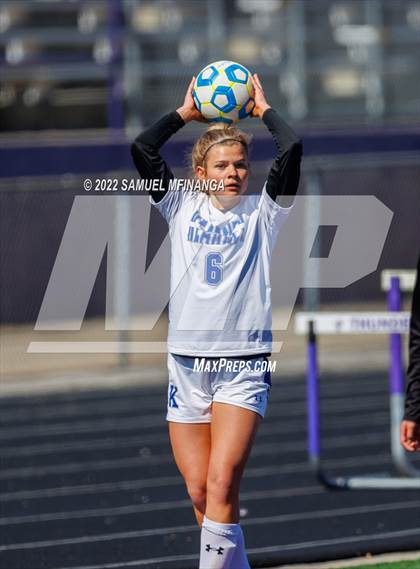 Thumbnail 2 in Bellevue East vs. Kearney photogallery.