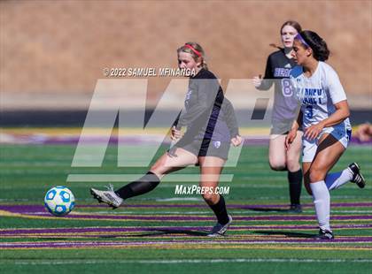 Thumbnail 2 in Bellevue East vs. Kearney photogallery.