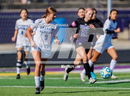 Thumbnail 2 in Bellevue East vs. Kearney photogallery.