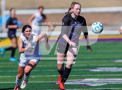 Thumbnail 1 in Bellevue East vs. Kearney photogallery.
