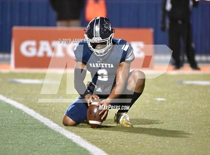 Thumbnail 2 in Eastside Catholic vs. Marietta (GEICO State Champions Bowl Series) photogallery.
