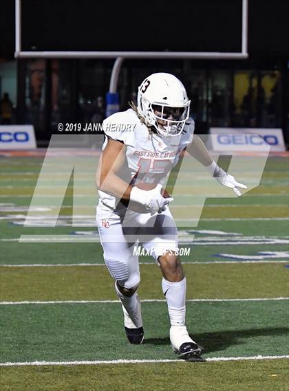 Thumbnail 2 in Eastside Catholic vs. Marietta (GEICO State Champions Bowl Series) photogallery.