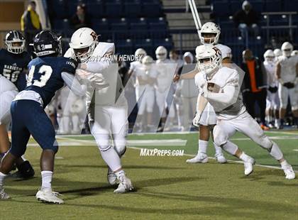 Thumbnail 1 in Eastside Catholic vs. Marietta (GEICO State Champions Bowl Series) photogallery.