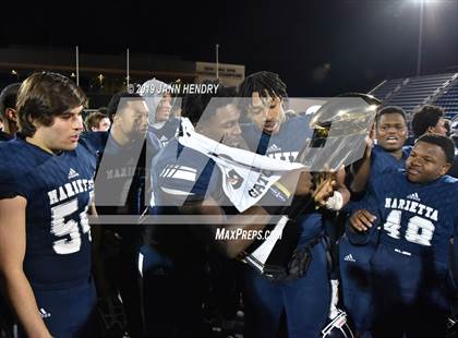 Thumbnail 2 in Eastside Catholic vs. Marietta (GEICO State Champions Bowl Series) photogallery.