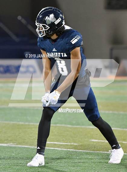 Thumbnail 2 in Eastside Catholic vs. Marietta (GEICO State Champions Bowl Series) photogallery.