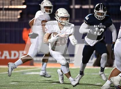Thumbnail 3 in Eastside Catholic vs. Marietta (GEICO State Champions Bowl Series) photogallery.