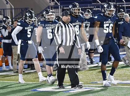 Thumbnail 1 in Eastside Catholic vs. Marietta (GEICO State Champions Bowl Series) photogallery.