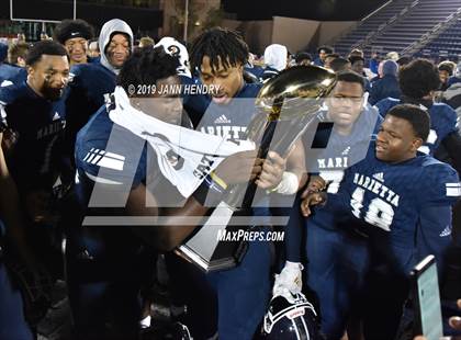 Thumbnail 1 in Eastside Catholic vs. Marietta (GEICO State Champions Bowl Series) photogallery.