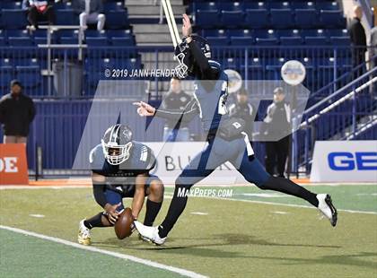 Thumbnail 3 in Eastside Catholic vs. Marietta (GEICO State Champions Bowl Series) photogallery.